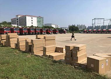 Shandong Xunkai 14 sets of hydraulic breaking tools delivered to a public security corps。